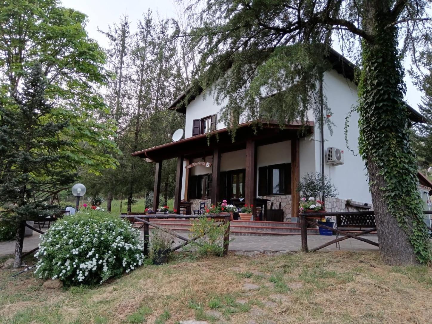 Bed And Breakfast Margherita & Home Restaurant Gerano Kültér fotó